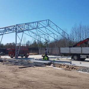 Metallkarkassi paigaldus PVC-hallile - Asula OÜ