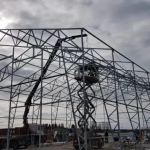 PVC-halli metallkarkassi paigaldusprotsess - Asula OÜ